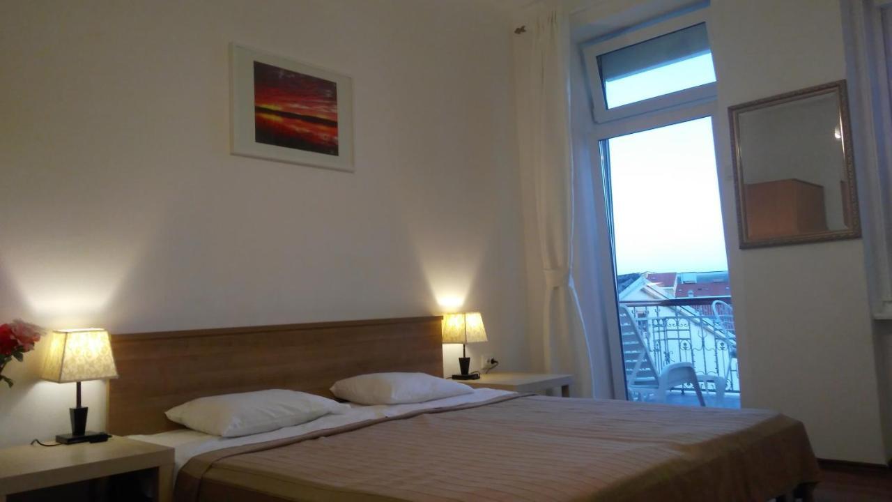 Apartmani Lela Selce Extérieur photo